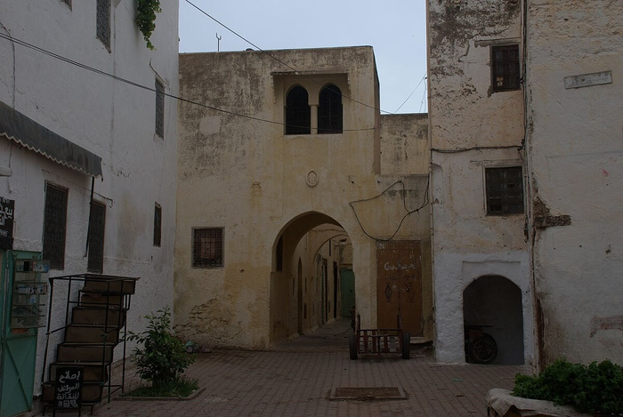 Lancement de la 3ème tranche du programme de traitement du bâti menaçant ruine à la médina de Sefrou pour plus de 43MDH