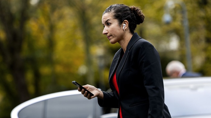 Violences d'Amsterdam : Une ministre démissionne face au dénigrement de la communauté marocaine Violences d'Amsterdam : Une ministre démissionne face au dénigrement de la communauté marocaine