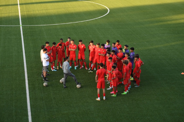 Football. EN U15: Espagne-Maroc et Maroc-Mexique au programme (fin novembre et début décembre) Football. EN U15: Espagne-Maroc et Maroc-Mexique au programme (fin novembre et début décembre)