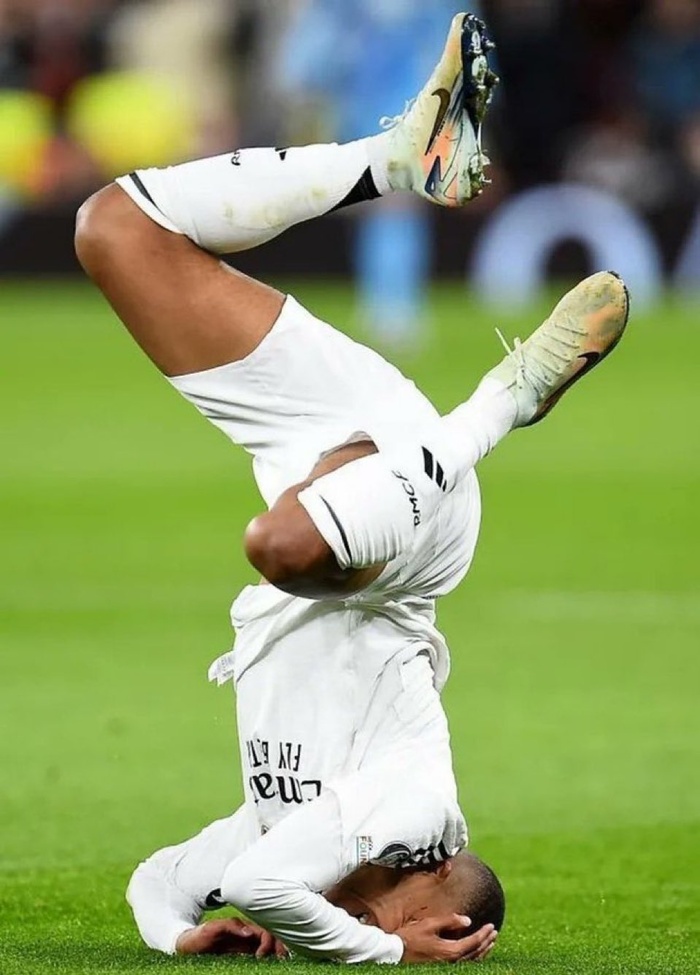 LDC. UEFA. J5 / Liverpool - Real : Les Reds plus forts que les Merengues ! LDC. UEFA. J5 / Liverpool - Real : Les Reds plus forts que les Merengues !