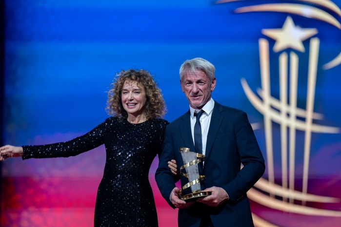 Sean Penn, une étoile honorée au cœur du FIFM 2024 Sean Penn, une étoile honorée au cœur du FIFM 2024