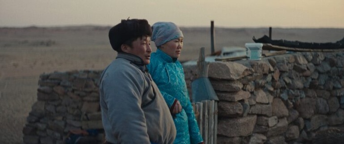 «Les loups viennent toujours la nuit» : récit d’une migration forcée par les changements climatiques «Les loups viennent toujours la nuit» : récit d’une migration forcée par les changements climatiques