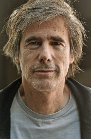 Le retour éclatant de Walter Salles : un cri de résistance dans « Je suis toujours là » Le retour éclatant de Walter Salles : un cri de résistance dans « Je suis toujours là »