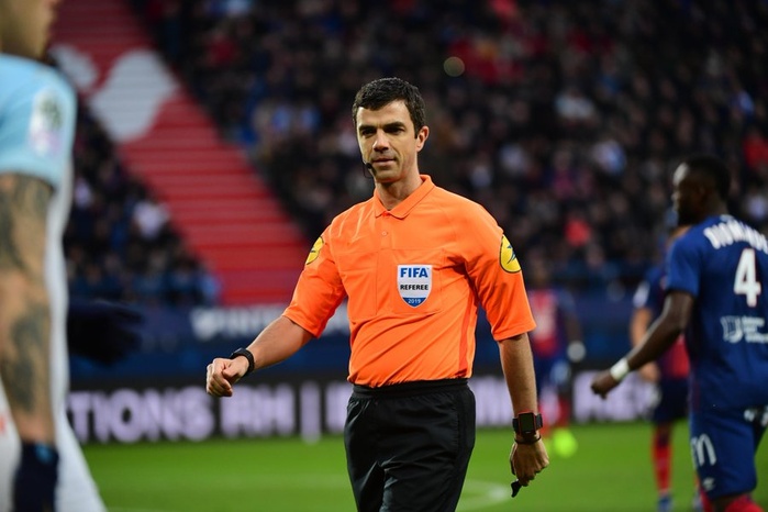 Ligue 1 : L’OM recrute un ancien arbitre ! Ligue 1 : L’OM recrute un ancien arbitre !