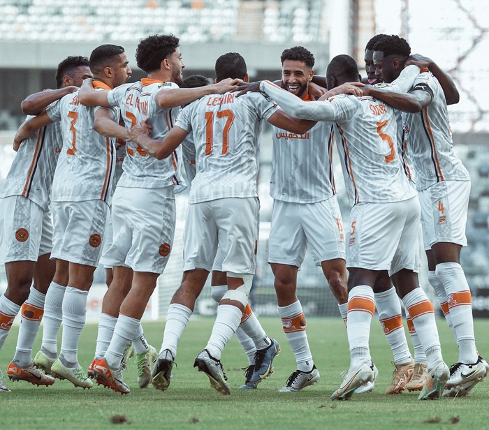 Bien chanceux et bien heureux les Berkanais! Ils sont déjà près des quarts ! Bien chanceux et bien heureux les Berkanais! Ils sont déjà près des quarts !