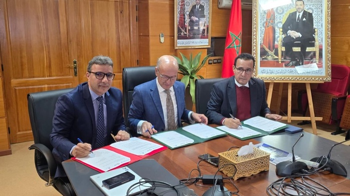 Industrie minière : L'USMBA de Fès scelle un partenariat avec "Accompagna Group" et "Afrilab" Industrie minière : L'USMBA de Fès scelle un partenariat avec "Accompagna Group" et "Afrilab"