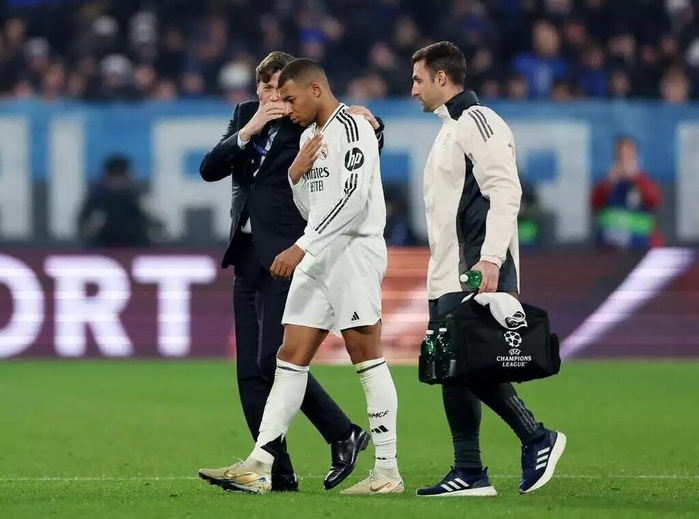 Kylian Mbappé : Le Real Madrid fait une annonce sur sa blessure Kylian Mbappé : Le Real Madrid fait une annonce sur sa blessure