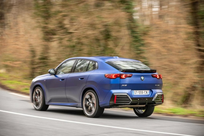 SUV coupé sportif - BMW X2 20I SDRIVE, 3 cylindres mais convaincant SUV coupé sportif - BMW X2 20I SDRIVE, 3 cylindres mais convaincant