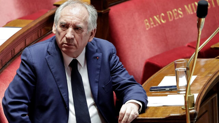 France: le Premier ministre entame son mandat avec une popularité historiquement basse France: le Premier ministre entame son mandat avec une popularité historiquement basse