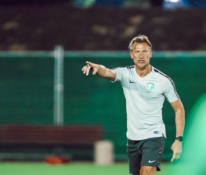 Khaliji 26 : Hervé Renard battu d’entrée ! Khaliji 26 : Hervé Renard battu d’entrée !
