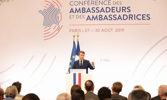 France : Des propos de Macron déclenchent une polémique en Afrique et en Iran France : Des propos de Macron déclenchent une polémique en Afrique et en Iran