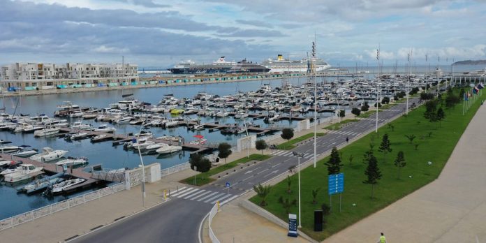 Transport maritime: Bientôt une première ligne totalement électrique reliant Tarifa à Tanger Transport maritime: Bientôt une première ligne totalement électrique reliant Tarifa à Tanger