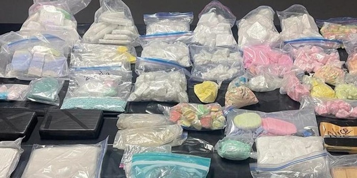 Trois individus interpellés à Meknès et à Benslimane pour trafic de drogue Trois individus interpellés à Meknès et à Benslimane pour trafic de drogue