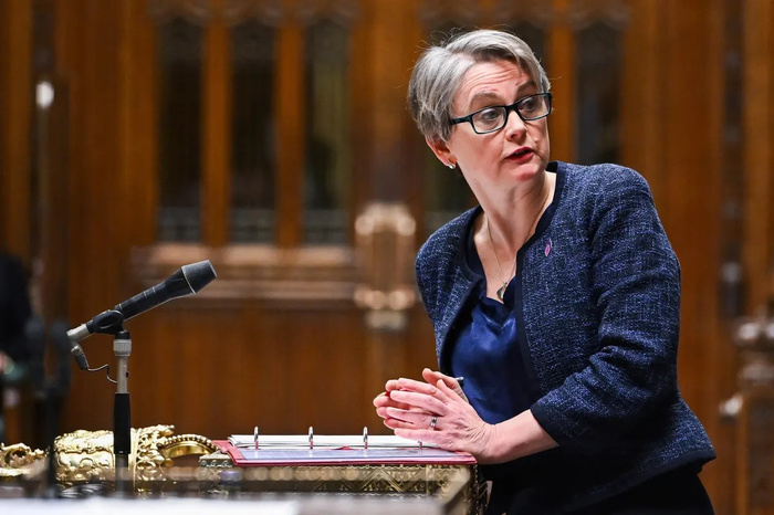 Le Royaume-Uni s'attaque aux outils de l'IA permettant des créer des contenus pédopornographiques Le Royaume-Uni s'attaque aux outils de l'IA permettant des créer des contenus pédopornographiques