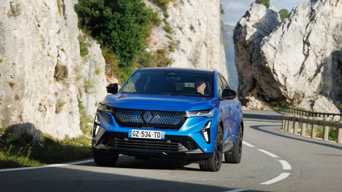 SUV coupé: Renault Rafale, mue réussie SUV coupé: Renault Rafale, mue réussie