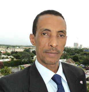 Expert mauritanien en énergie et PDG de Meen & Meen, une société mauritanienne d'ingénierie et de conseil dans le domaine du pétrole et du gaz, Hassana Mbeirick a répondu à nos questions concernant les objectifs de l’interconnexion électrique Maroc-Mauritanie. Expert mauritanien en énergie et PDG de Meen & Meen, une société mauritanienne d'ingénierie et de conseil dans le domaine du pétrole et du gaz, Hassana Mbeirick a répondu à nos questions concernant les objectifs de l’interconnexion électrique Maroc-Mauritanie.