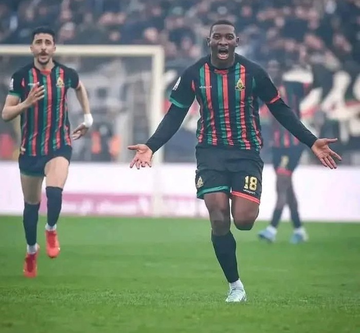 Transfert: Tumisang Orebonye quitte l’AS FAR Transfert: Tumisang Orebonye quitte l’AS FAR