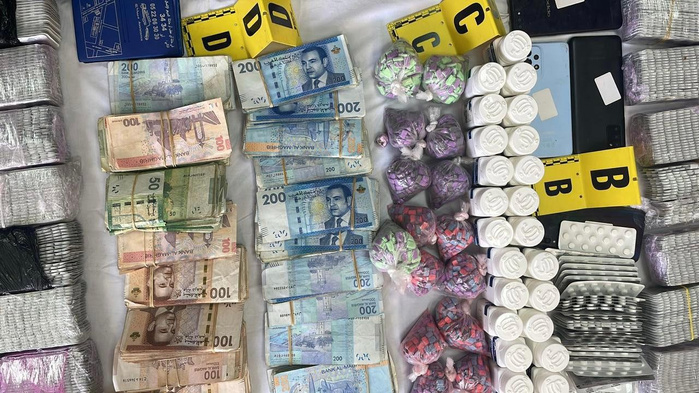 Khemisset : arrestation de quatre suspects pour trafic de drogues et psychotropes Khemisset : arrestation de quatre suspects pour trafic de drogues et psychotropes