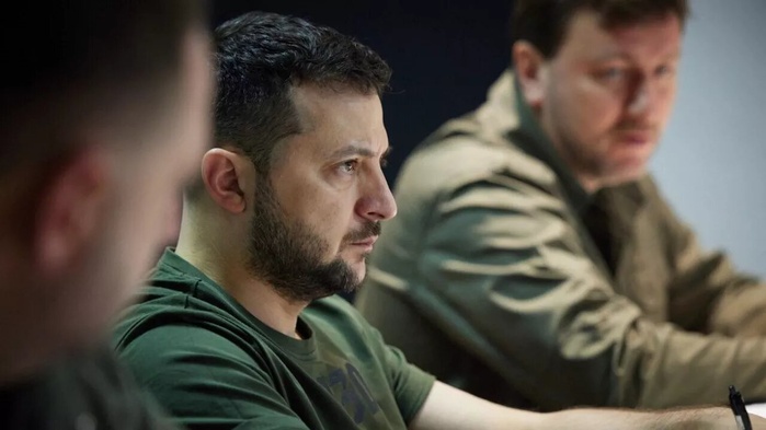 Guerre en Ukraine : Zelensky prêt pour une grosse concession à la Russie Guerre en Ukraine : Zelensky prêt pour une grosse concession à la Russie