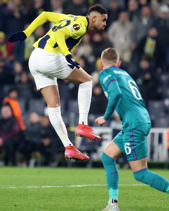 Europa League: En-Nesyri, de nouveau, buteur ! Europa League: En-Nesyri, de nouveau, buteur !