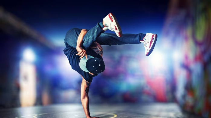 Laâyoune: Le Maroc et la France s'allient pour développer la pratique du Breaking au Maroc Laâyoune: Le Maroc et la France s'allient pour développer la pratique du Breaking au Maroc