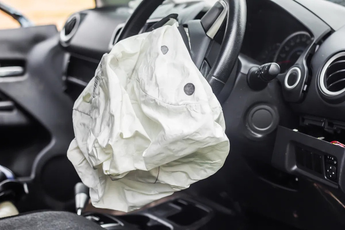 Airbags défectueux: plus de 2,3 millions de véhicules encore concernés, immobilisation chez Volkswagen Airbags défectueux: plus de 2,3 millions de véhicules encore concernés, immobilisation chez Volkswagen