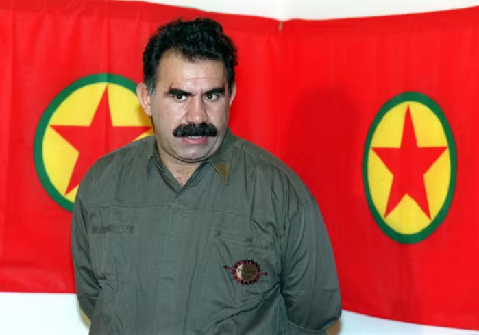 Turquie: le chef kurde Öcalan annonce la dissolution du PKK Turquie: le chef kurde Öcalan annonce la dissolution du PKK