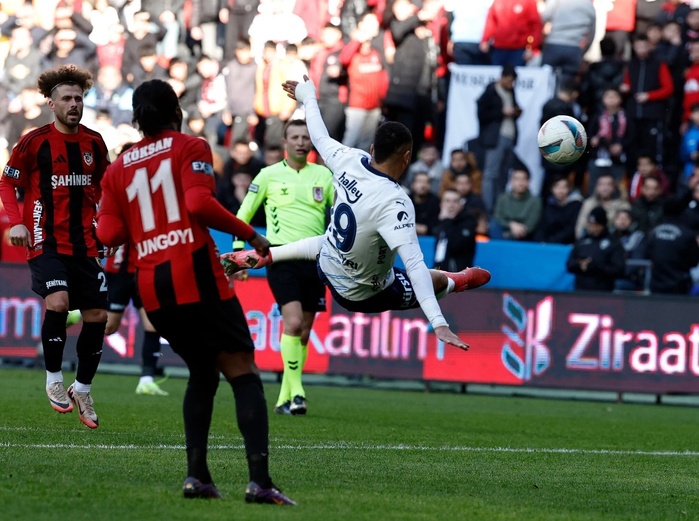 Coupe de Turquie : Le but spectaculaire d’En-Nesyri pour participer à la victoire sur Gaziantep Coupe de Turquie : Le but spectaculaire d’En-Nesyri pour participer à la victoire sur Gaziantep