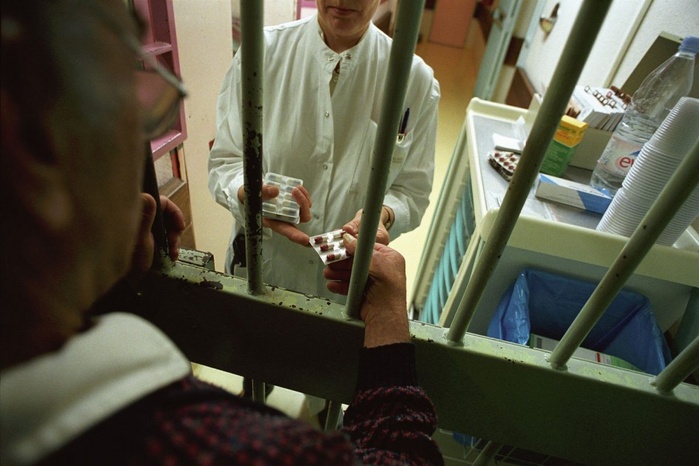 Médecine carcérale : Les enjeux d’une réforme majeure pour des soins plus accessibles dans l’environnement risqué de nos prisons [INTÉGRAL]