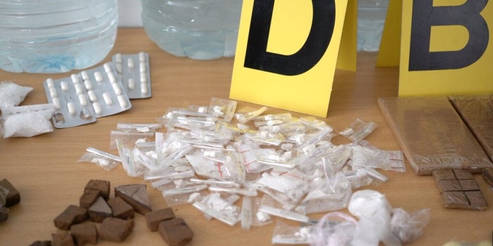 Casablanca: Saisie de 2.825 comprimés psychotropes et interpellation d'un individu soupçonné de trafic de drogue Casablanca: Saisie de 2.825 comprimés psychotropes et interpellation d'un individu soupçonné de trafic de drogue