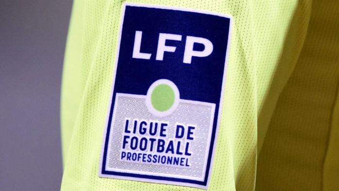 Journée internationale des droits des Femmes: “WO=MAN” sur les maillots des joueurs de Ligue1 et Ligue 2 . Journée internationale des droits des Femmes: “WO=MAN” sur les maillots des joueurs de Ligue1 et Ligue 2 .