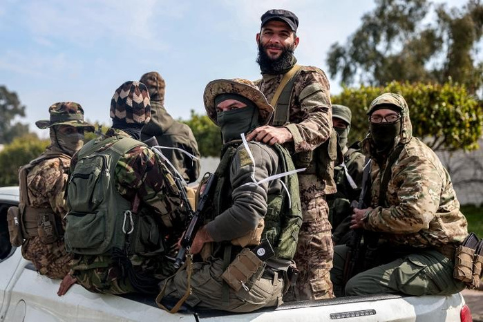 Syrie: fin de l'opération militaire contre les pro-Assad, un millier de civils victimes d'exécutions Syrie: fin de l'opération militaire contre les pro-Assad, un millier de civils victimes d'exécutions