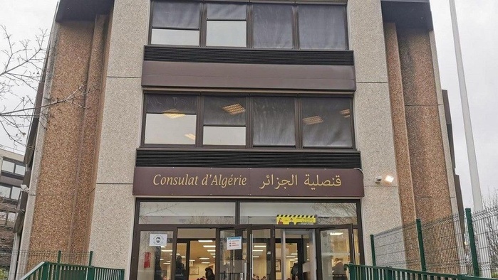 Soupçonné d'espionnage au profit de l'Algérie, un employé du ministère de l’économie français mis en examen Soupçonné d'espionnage au profit de l'Algérie, un employé du ministère de l’économie français mis en examen