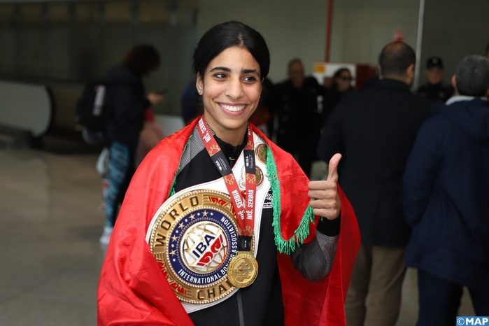 SM le Roi félicite la boxeuse Widad Bertal, sacrée championne du monde SM le Roi félicite la boxeuse Widad Bertal, sacrée championne du monde