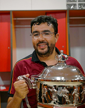 Dr ELFADILI TALAL, médecin de la Renaissance Sportive de Berkane. Dr ELFADILI TALAL, médecin de la Renaissance Sportive de Berkane.