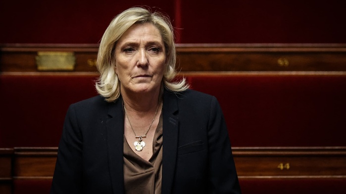Marine Le Pen dans l'attente d'un jugement qui peut faire basculer sa carrière politique Marine Le Pen dans l'attente d'un jugement qui peut faire basculer sa carrière politique