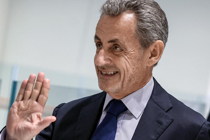 Financement libyen: parole à la défense de l'ex-président français Sarkozy, au dernier jour de son procès Financement libyen: parole à la défense de l'ex-président français Sarkozy, au dernier jour de son procès