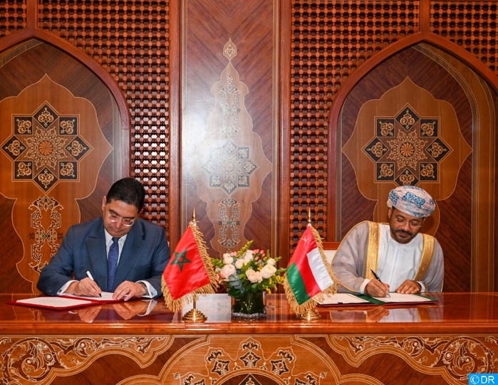 7e session de la Commission mixte maroco-omanaise : Signature de plusieurs accords, mémorandums d’entente et programmes exécutifs 7e session de la Commission mixte maroco-omanaise : Signature de plusieurs accords, mémorandums d’entente et programmes exécutifs