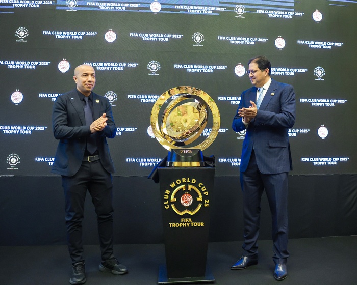 CDM des Clubs : Le Trophée est arrivé à Casablanca CDM des Clubs : Le Trophée est arrivé à Casablanca