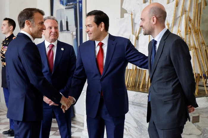 Ukraine: Rubio et Witkoff à Paris, Zelensky demande de mettre la "pression" sur Moscou Ukraine: Rubio et Witkoff à Paris, Zelensky demande de mettre la "pression" sur Moscou