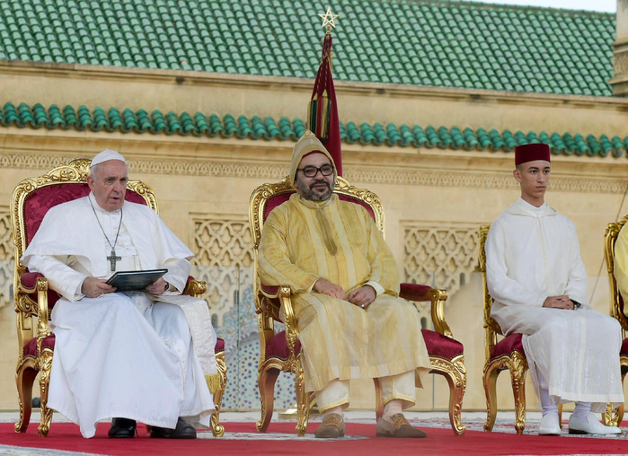 Rétro-Verso : La longue Histoire des Rois du Maroc avec les Papes