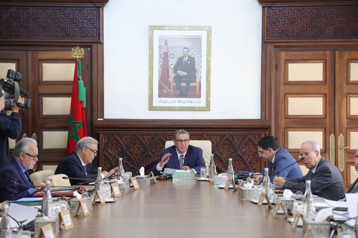 Le gouvernement approuve un décret relatif la mutation de certains fonctionnaires du ministère de la Santé Le gouvernement approuve un décret relatif la mutation de certains fonctionnaires du ministère de la Santé