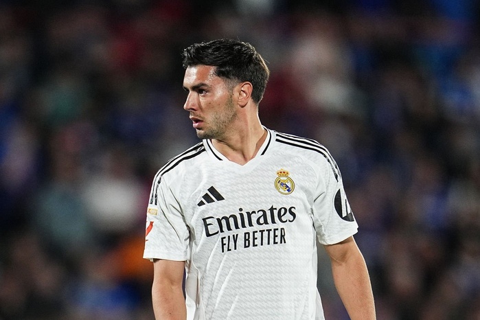 Coupe du Roi : Brahim Diaz, le bouc émissaire de la défaite du Real Madrid face au FC Barcelone ? Coupe du Roi : Brahim Diaz, le bouc émissaire de la défaite du Real Madrid face au FC Barcelone ?