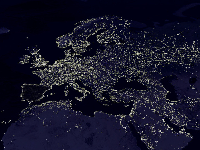 Image satellite d’une panne géante d’électricité en Espagne et au Portugal. Image satellite d’une panne géante d’électricité en Espagne et au Portugal.