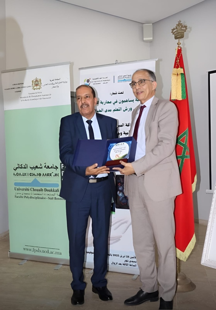 A Sidi Bennour, codes étudiants résolvent l'enigme de l'illettrisme A Sidi Bennour, codes étudiants résolvent l'enigme de l'illettrisme