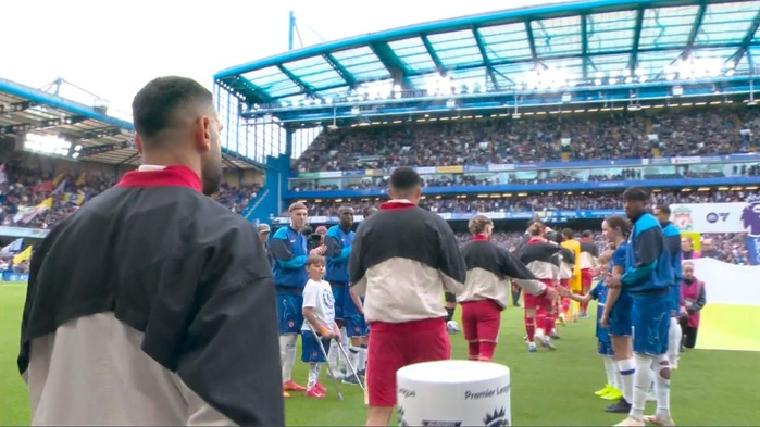 LA HAIE D'HONNEUR DES BLEUS  POUR  LES CHAMPIONS !