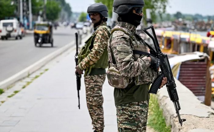 Escalade militaire indo-pakistanaise: 34 morts dans des frappes croisées Escalade militaire indo-pakistanaise: 34 morts dans des frappes croisées