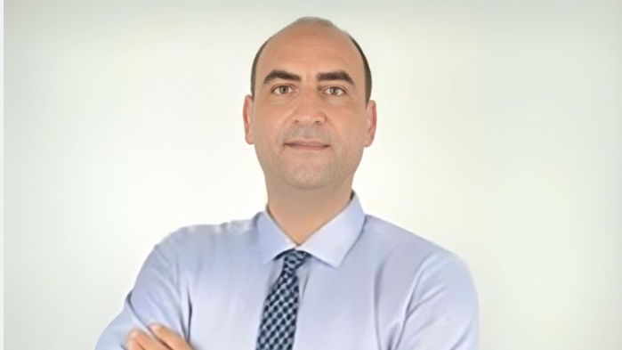 Yassir Lahrach, docteur en droit, Expert en Intelligence économique, Analyste en Stratégie internationale et Auteur du Concept d’Intelligence Diplomatique. Yassir Lahrach, docteur en droit, Expert en Intelligence économique, Analyste en Stratégie internationale et Auteur du Concept d’Intelligence Diplomatique.