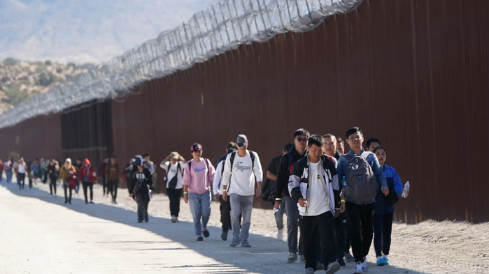 USA-Migration : Un juge bloque des expulsions d'étrangers