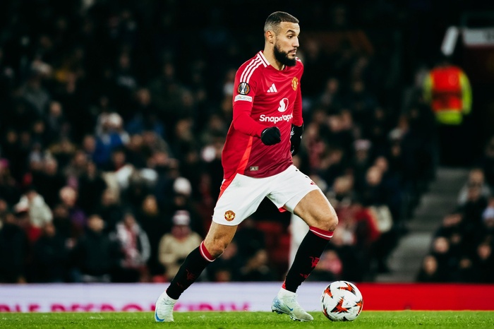 Europa League : Mazraoui en finale ! Europa League : Mazraoui en finale !